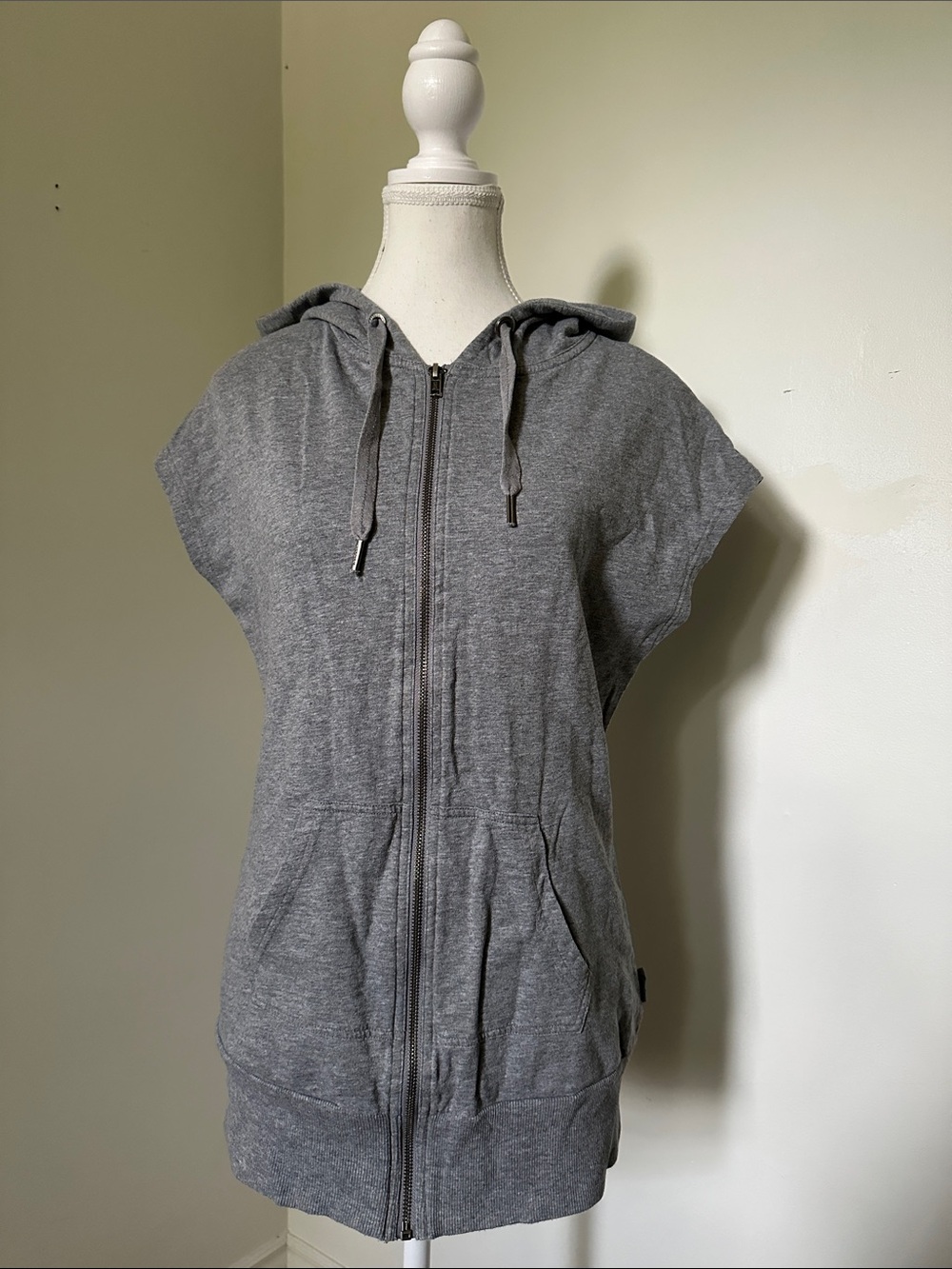 GARAGE Grey Y2K 100% Cotton Skater Emo Sleeveless Hooded Zip Up Sweater Medium
